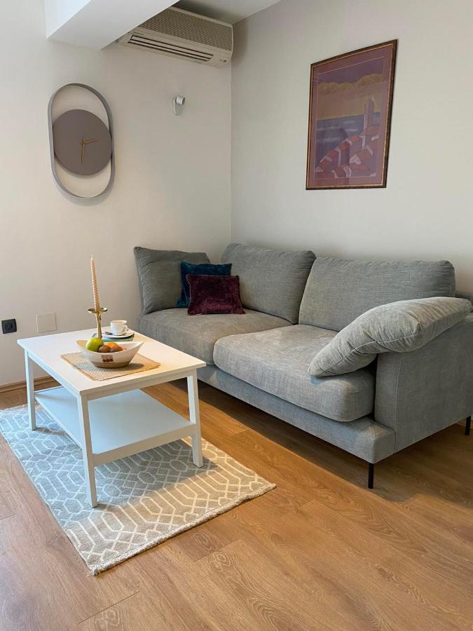 Apartments Fantasia Pula Extérieur photo